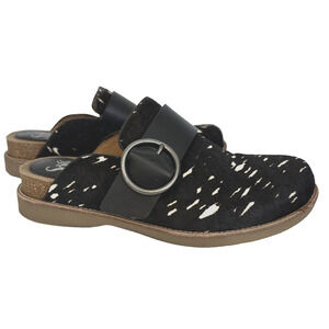 Sofft Shoes Womens 7M Billie Clogs‎ Sandals Black White Calf Hair Mule